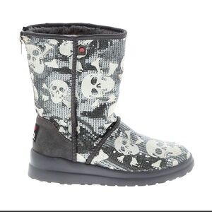 UGG Sequin Skull Pattern Boots size 8